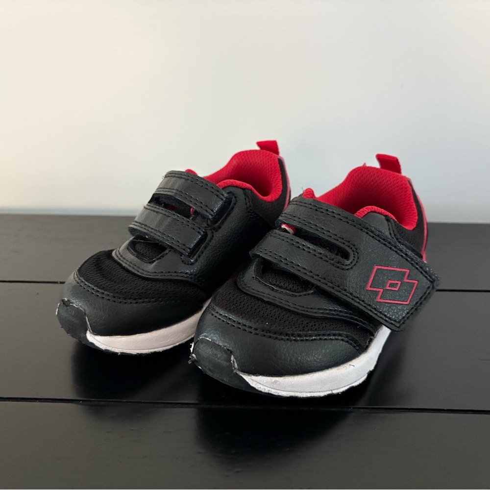 ⭐️ 2/$15⭐️ Running Shoes